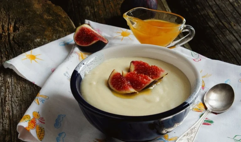 Kasza manna czyli pyszny pomysł na drugie śniadanie